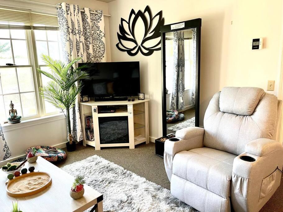 Gorgeous New Zen Suite Sleeps 4-Ski On Off Jiminy Hancock Extérieur photo